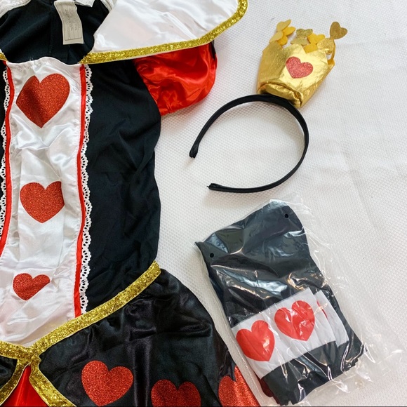 Queen of Hearts Child’s Costume NWT medium 8/10 - Picture 9 of 10
